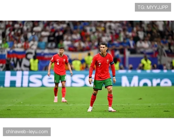 C罗状态回升助葡萄牙晋级欧洲杯决赛 再现传奇风采