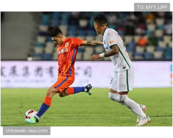 中超门票热销引发球迷观赛热潮 有望刷新历史记录 中超门票热销引发球迷观赛热潮 有望刷新历史记录