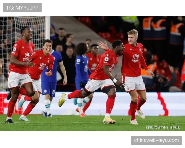史蒂夫·库珀率诺丁汉森林迎战新挑战，球队状态持续回暖引关注