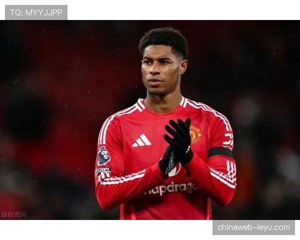 拉什福德携手队友默契建功,助曼联斩获英超关键胜利 拉什福德携手队友默契建功,助曼联斩获英超关键胜利