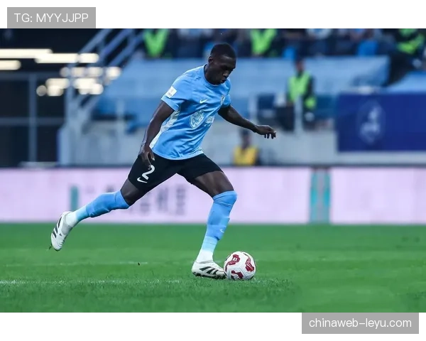 中超转会窗口再掀波澜，明星球员频繁换队引爆市场热潮