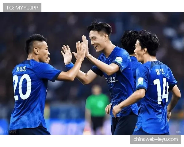 上海申花防守稳固,但战术是否过于保守引关注 上海申花防守稳固,但战术是否过于保守引关注